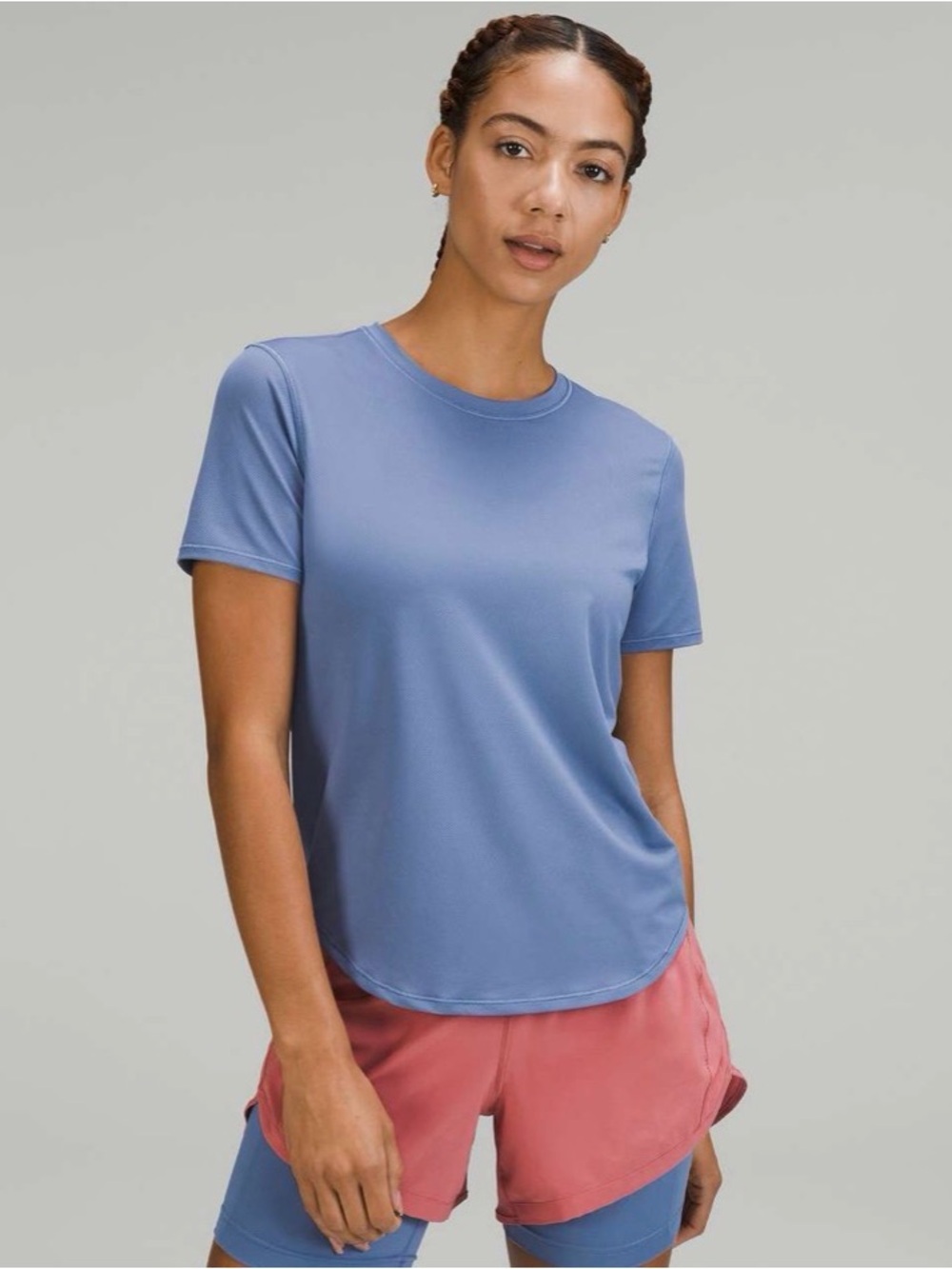 Lululemon High-Neck Running and Training T-Shirt
Water Drop
